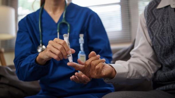 soins diabète domicile Courcelles 