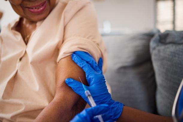  injection à domicile Courcelles